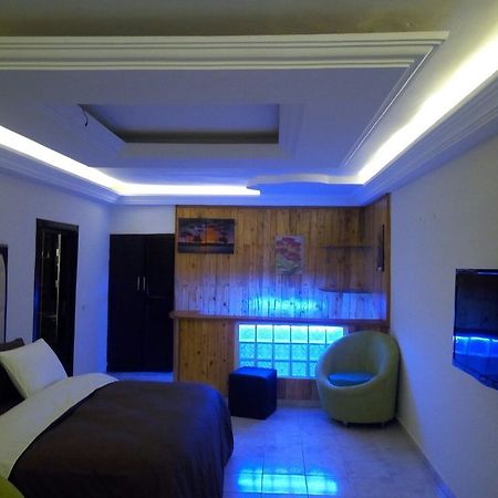 Hotel Saphir Abidjan Eksteriør bilde