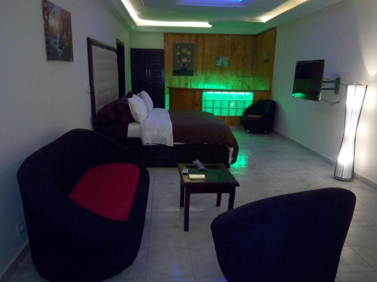 Hotel Saphir Abidjan Eksteriør bilde