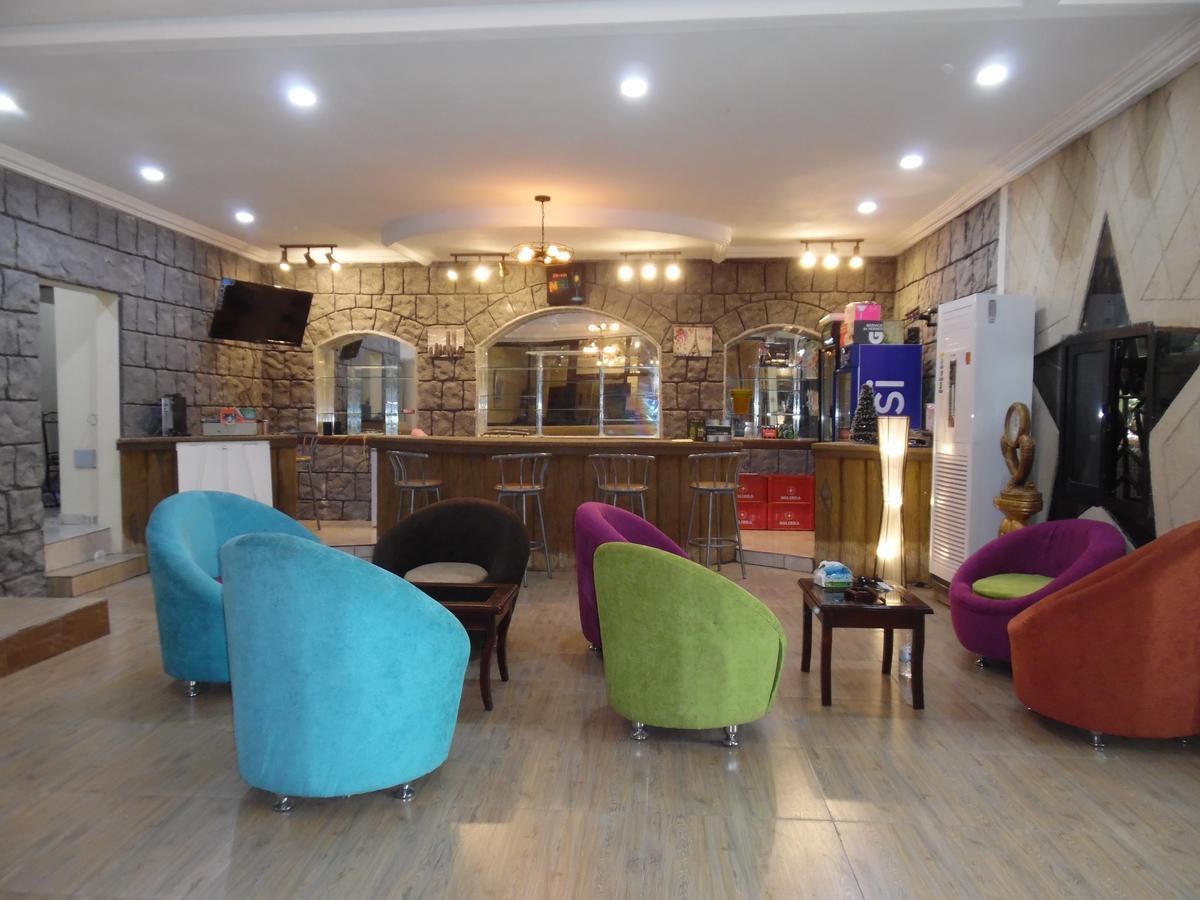 Hotel Saphir Abidjan Eksteriør bilde