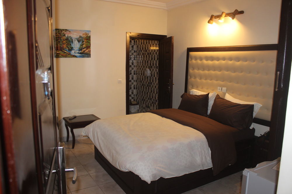 Hotel Saphir Abidjan Eksteriør bilde